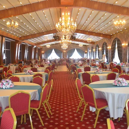 فندق Rakasta Boutique & Convention Center