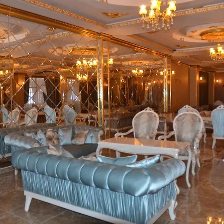 Rakasta Boutique & Convention Center Hotel 4*