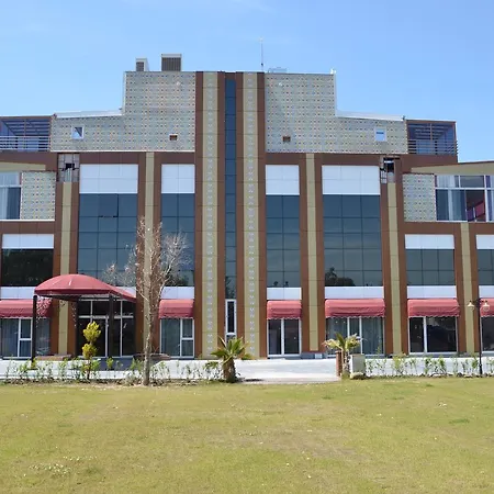 Rakasta Boutique & Convention Center