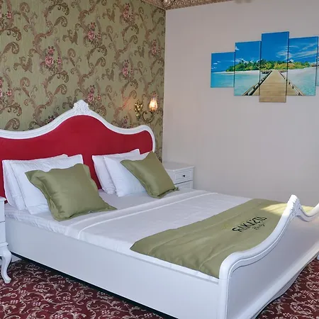 Rakasta Boutique & Convention Center Hotell