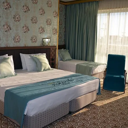 Rakasta Boutique & Convention Center Dikili